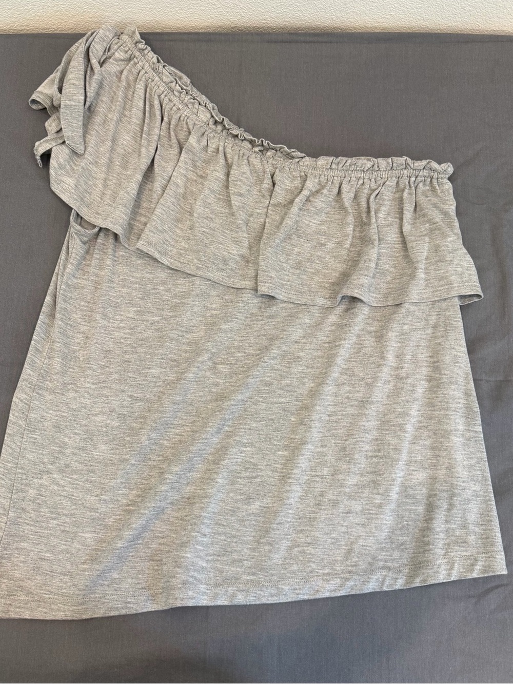 LOFT Light Gray Off-Shoulder Ruffle Crop Top
